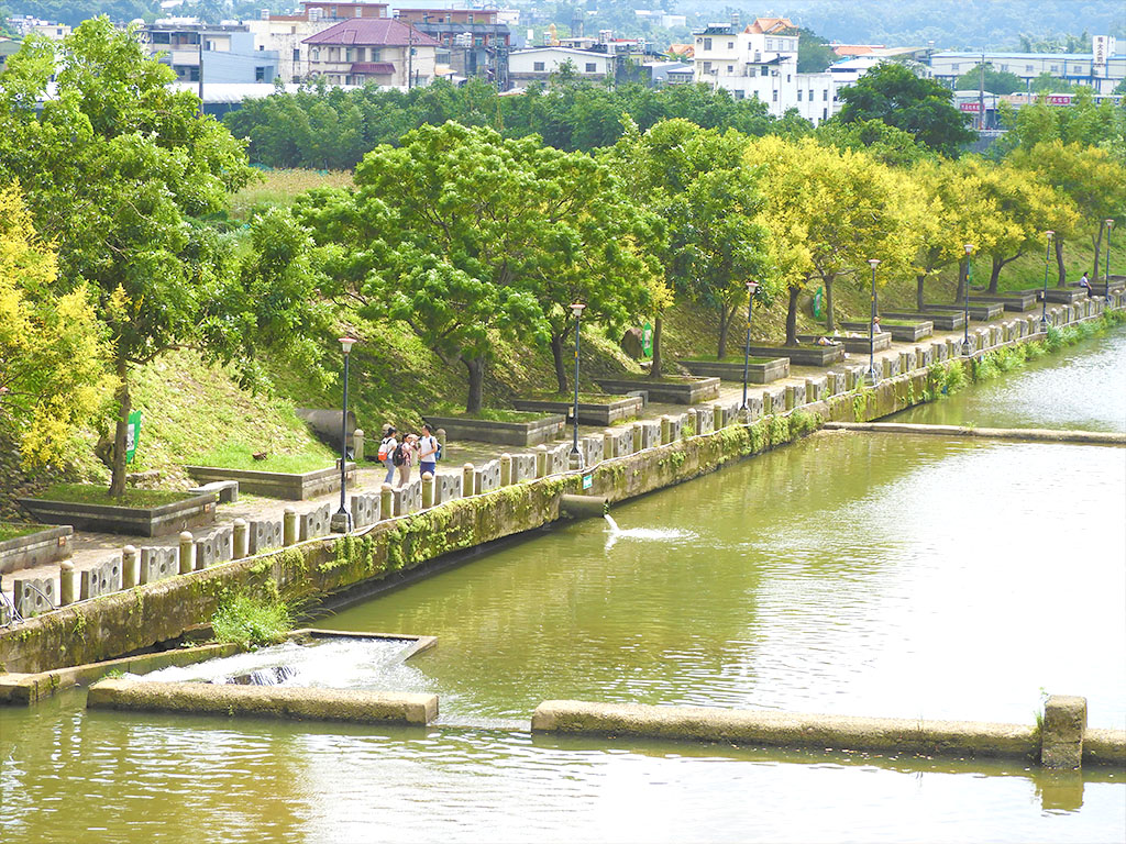 原森旅行社，牛欄河親水公園